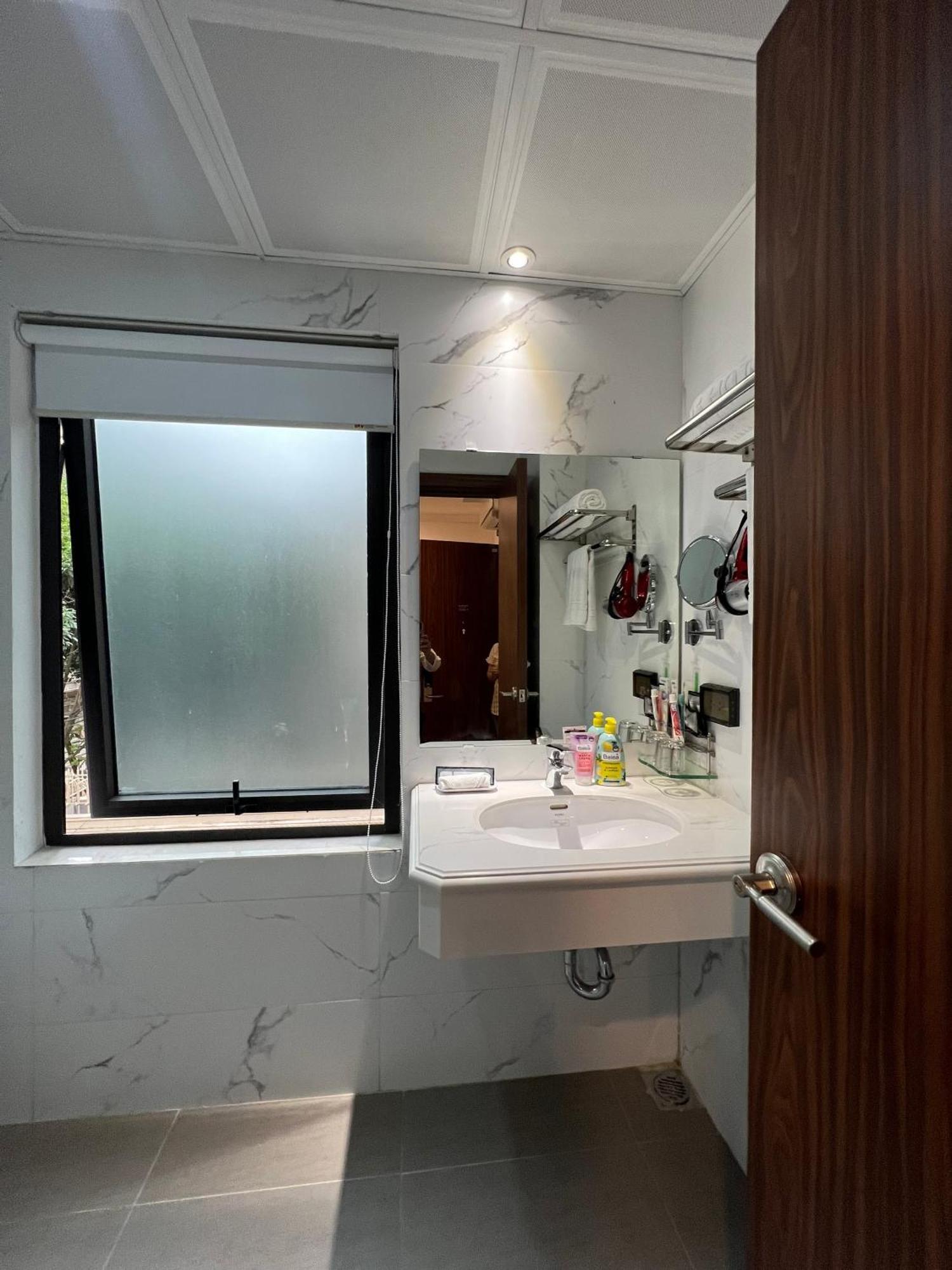A25 Hotel - 193 Trung Kinh — Photos 2